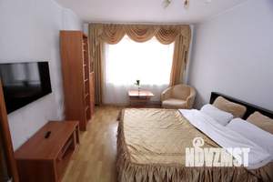 1-к квартира, посуточно, 38м2, 1/10 этаж