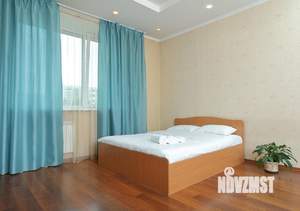 1-к квартира, посуточно, 58м2, 1/1 этаж