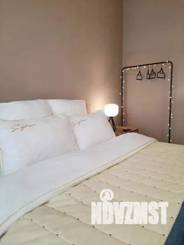 Студия квартира, посуточно, 37м2, 8/25 этаж