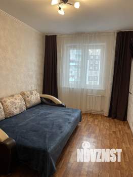 1-к квартира, посуточно, 42м2, 4/10 этаж