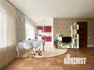 3-к квартира, посуточно, 70м2, 2/9 этаж