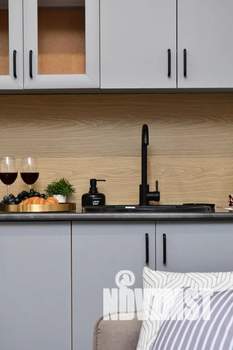 Студия квартира, посуточно, 40м2, 9/10 этаж