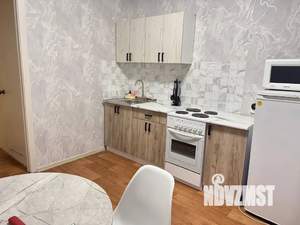 1-к квартира, посуточно, 40м2, 6/16 этаж