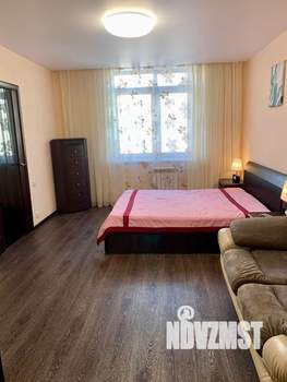 1-к квартира, посуточно, 42м2, 1/1 этаж