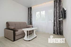 2-к квартира, посуточно, 35м2, 3/5 этаж