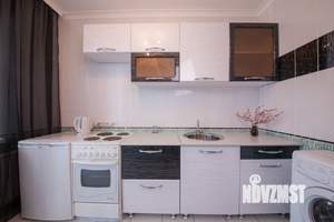 1-к квартира, посуточно, 34м2, 3/10 этаж