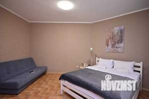 2-к квартира, посуточно, 65м2, 3/17 этаж