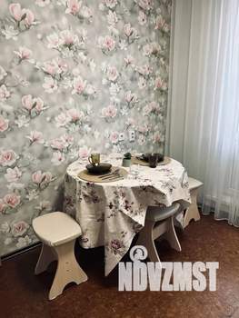 1-к квартира, посуточно, 38м2, 5/10 этаж