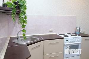 1-к квартира, посуточно, 34м2, 7/10 этаж