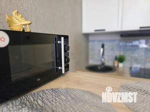 Студия квартира, посуточно, 34м2, 1/5 этаж