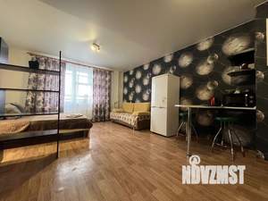 Студия квартира, посуточно, 32м2, 12/17 этаж