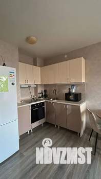 2-к квартира, посуточно, 39м2, 6/16 этаж