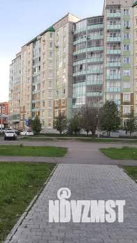 1-к квартира, посуточно, 42м2, 4/10 этаж