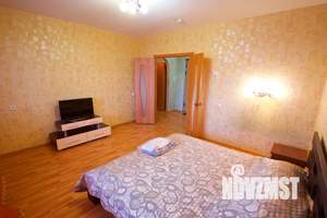 1-к квартира, посуточно, 42м2, 7/10 этаж