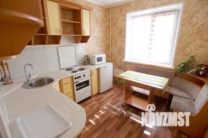 1-к квартира, посуточно, 32м2, 4/10 этаж