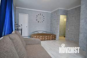 1-к квартира, посуточно, 33м2, 4/5 этаж