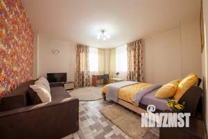 2-к квартира, посуточно, 66м2, 1/1 этаж