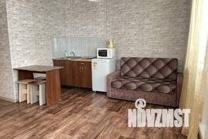 1-к квартира, посуточно, 38м2, 8/17 этаж