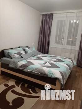 2-к квартира, посуточно, 46м2, 5/17 этаж