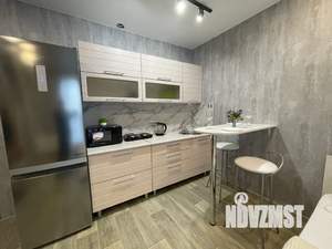 1-к квартира, посуточно, 35м2, 8/10 этаж