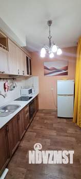 1-к квартира, посуточно, 40м2, 8/15 этаж