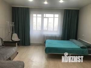 1-к квартира, посуточно, 38м2, 2/9 этаж