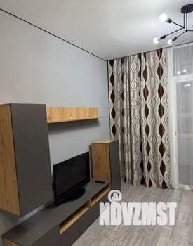 Студия квартира, посуточно, 28м2, 3/24 этаж