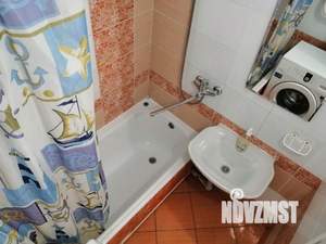 1-к квартира, посуточно, 52м2, 1/1 этаж
