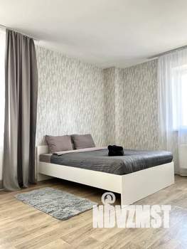 1-к квартира, посуточно, 46м2, 9/25 этаж