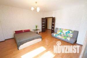 1-к квартира, посуточно, 49м2, 2/20 этаж