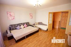 1-к квартира, посуточно, 32м2, 1/1 этаж