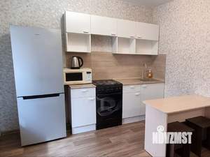 2-к квартира, посуточно, 64м2, 1/15 этаж