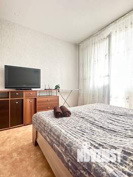 1-к квартира, посуточно, 35м2, 5/18 этаж