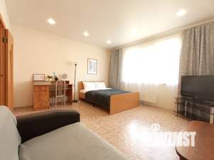 1-к квартира, посуточно, 42м2, 4/10 этаж