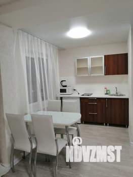 1-к квартира, посуточно, 51м2, 1/1 этаж