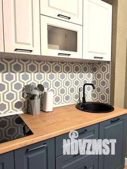 Студия квартира, посуточно, 40м2, 10/17 этаж