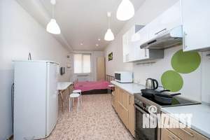 Студия квартира, посуточно, 32м2, 2/10 этаж