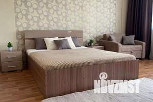 1-к квартира, посуточно, 37м2, 9/10 этаж