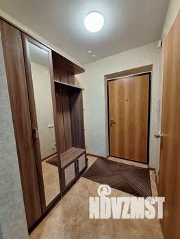 Студия квартира, посуточно, 30м2, 17/18 этаж