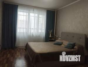 Студия квартира, посуточно, 37м2, 5/10 этаж