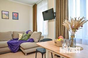 1-к квартира, посуточно, 42м2, 1/1 этаж