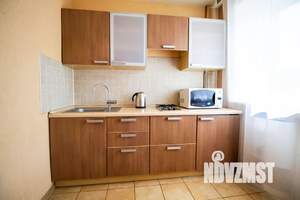 Студия квартира, посуточно, 31м2, 3/5 этаж