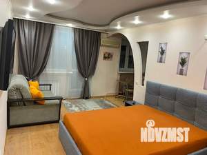 Студия квартира, посуточно, 40м2, 3/5 этаж