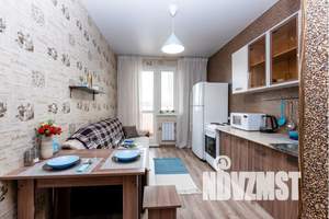 1-к квартира, посуточно, 40м2, 7/24 этаж