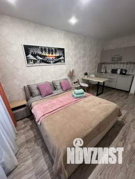 Студия квартира, посуточно, 28м2, 23/24 этаж