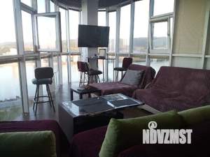 2-к квартира, посуточно, 55м2, 4/17 этаж