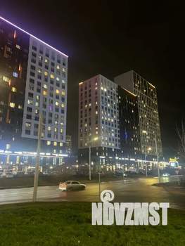 Студия квартира, посуточно, 28м2, 3/17 этаж