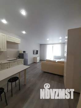Студия квартира, посуточно, 39м2, 8/17 этаж