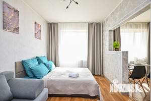 Студия квартира, посуточно, 33м2, 3/9 этаж