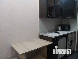 Студия квартира, посуточно, 20м2, 1/5 этаж